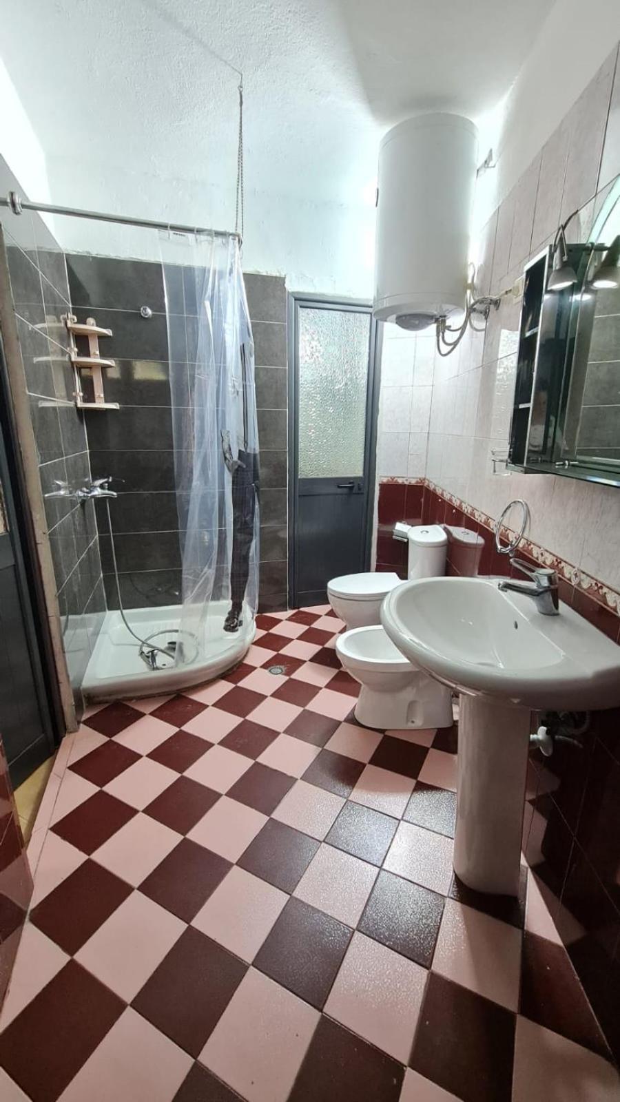 Calmly, Spacious Apartment Next To Usa Embassy Τίρανα Εξωτερικό φωτογραφία