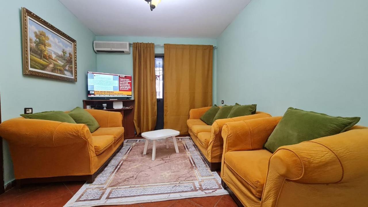 Calmly, Spacious Apartment Next To Usa Embassy Τίρανα Εξωτερικό φωτογραφία
