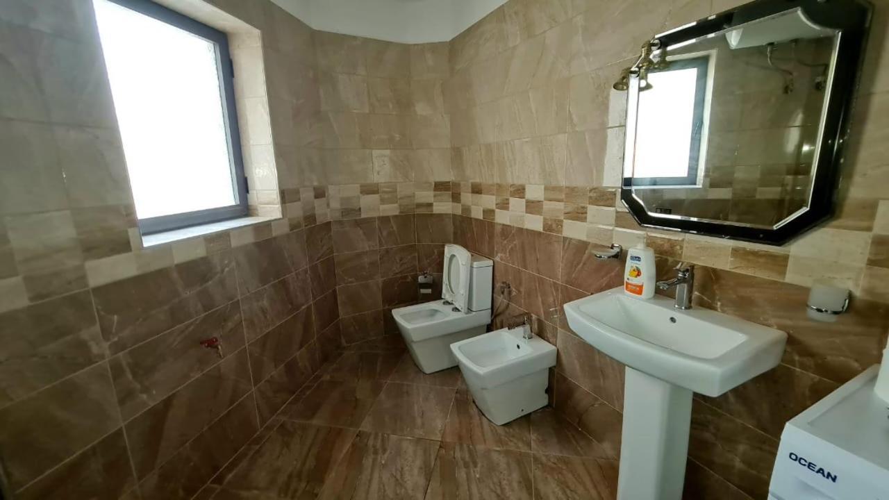 Calmly, Spacious Apartment Next To Usa Embassy Τίρανα Εξωτερικό φωτογραφία